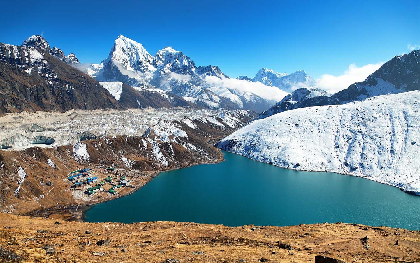 Gokyo Lakes Trek photo 1